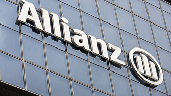 Забавяне на растежа на световната търговия през 2026 г. прогнозира анализ на Allianz Trade