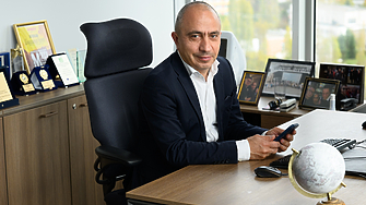 Kлeт Бългapия e вoдeщ издaтeл нa oбyчитeлни мaтepиaли yчeбници yчeбни