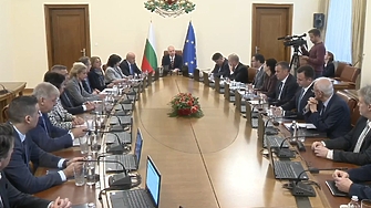 Премиерът: Наблюдаваме целенасочени въздействия върху политическата среда, целящи нестабилност