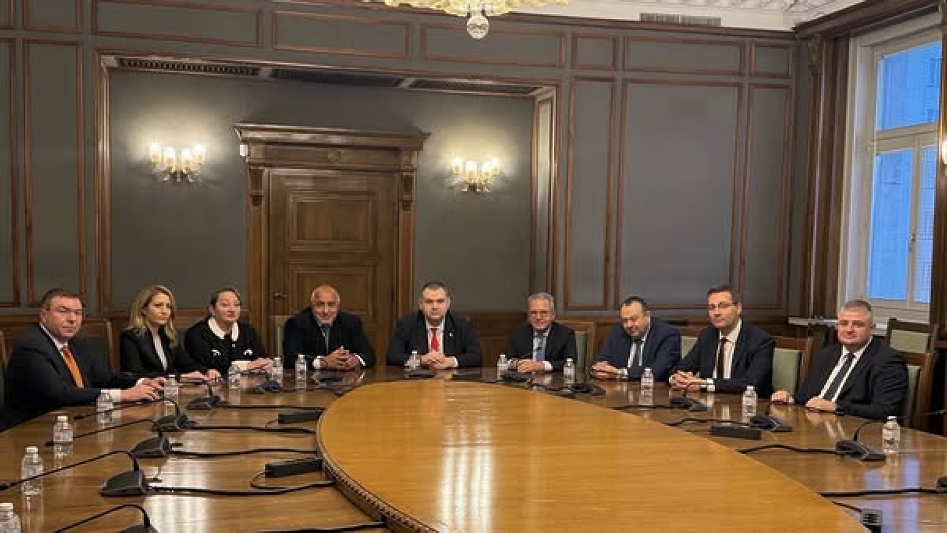 „ДПС-Ново начало” ще продължи да подкрепя кабинета, но няма да участва в него