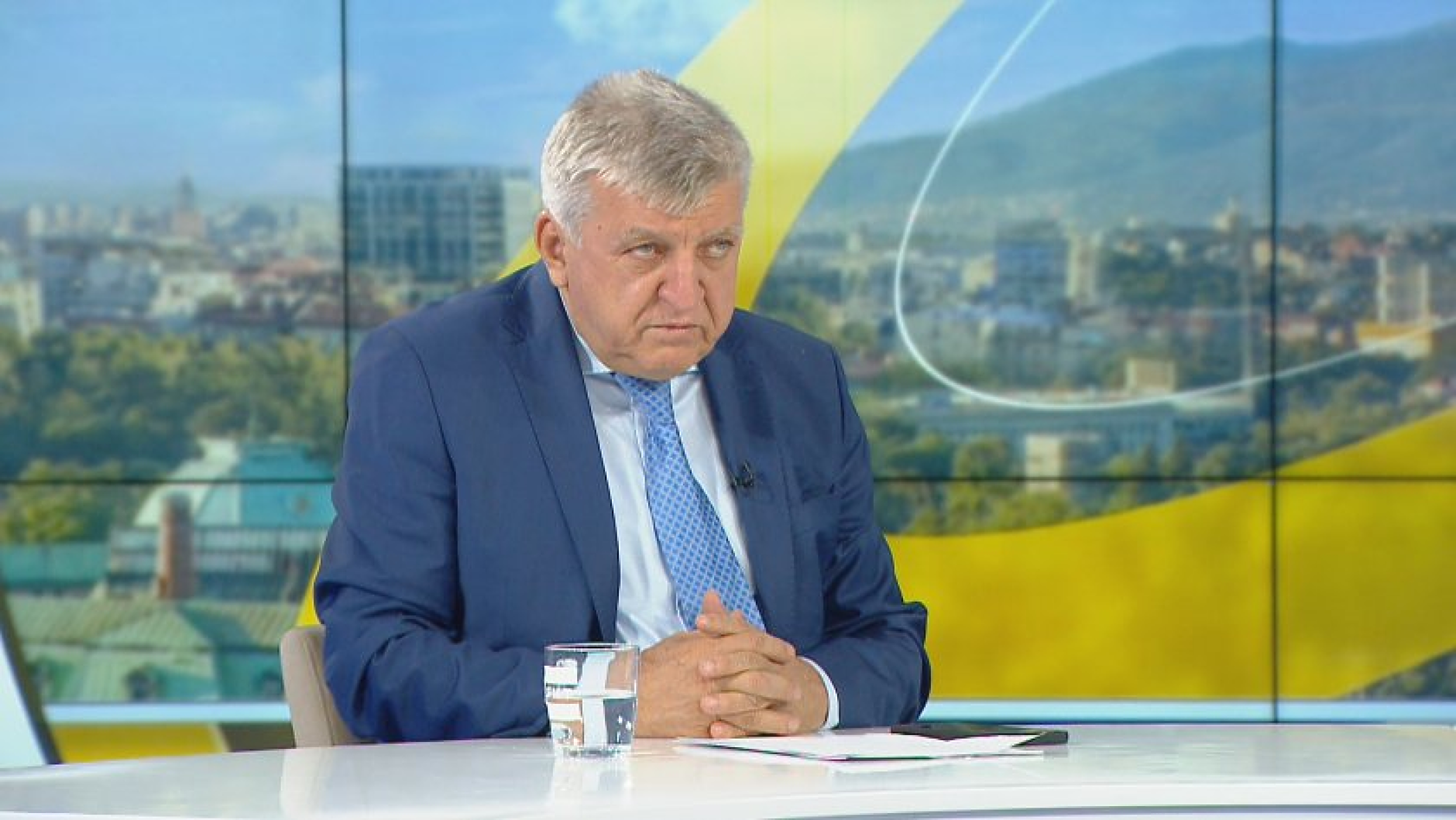Екоминистърът за потопа в Елените: Алчността на инвеститорите доведе до тези човешки жертви