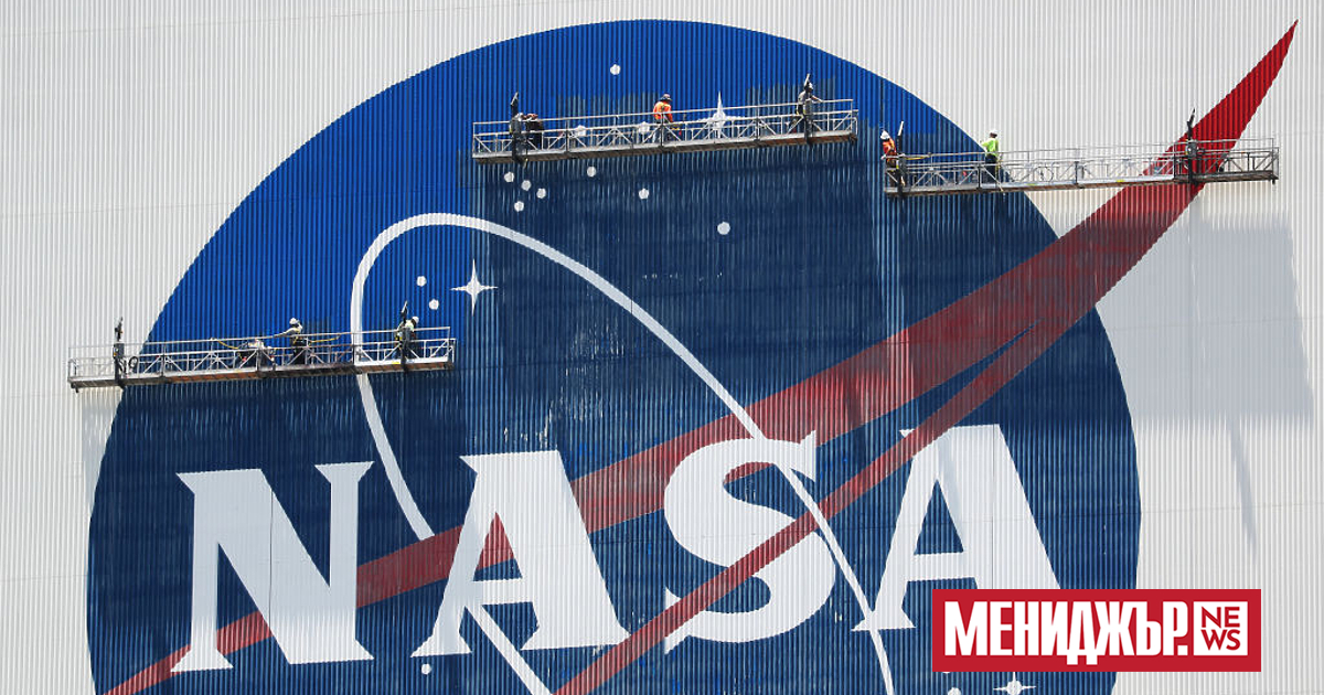 Временният шеф на НАСА Шон Дафи и милиардерът Илон Мъск