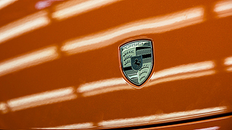 Porsche в партньорство с производителя на домакински уреди SMEG представи