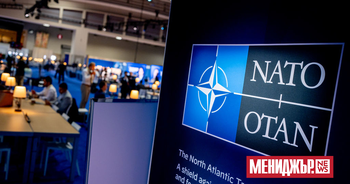 Бивши служители на НАТО са разследвани за корупция, съобщиха белгийски