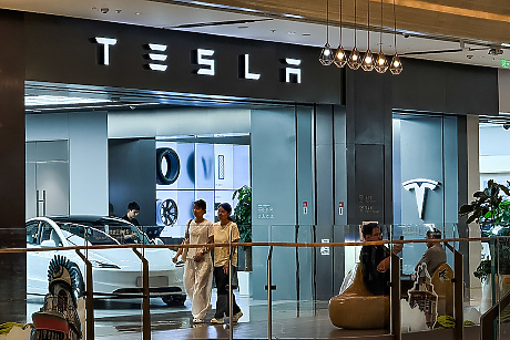 По-евтините електромобили на Tesla може да възродят продажбите, но да намалят печалбата