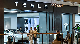 По-евтините електромобили на Tesla може да възродят продажбите, но да намалят печалбата