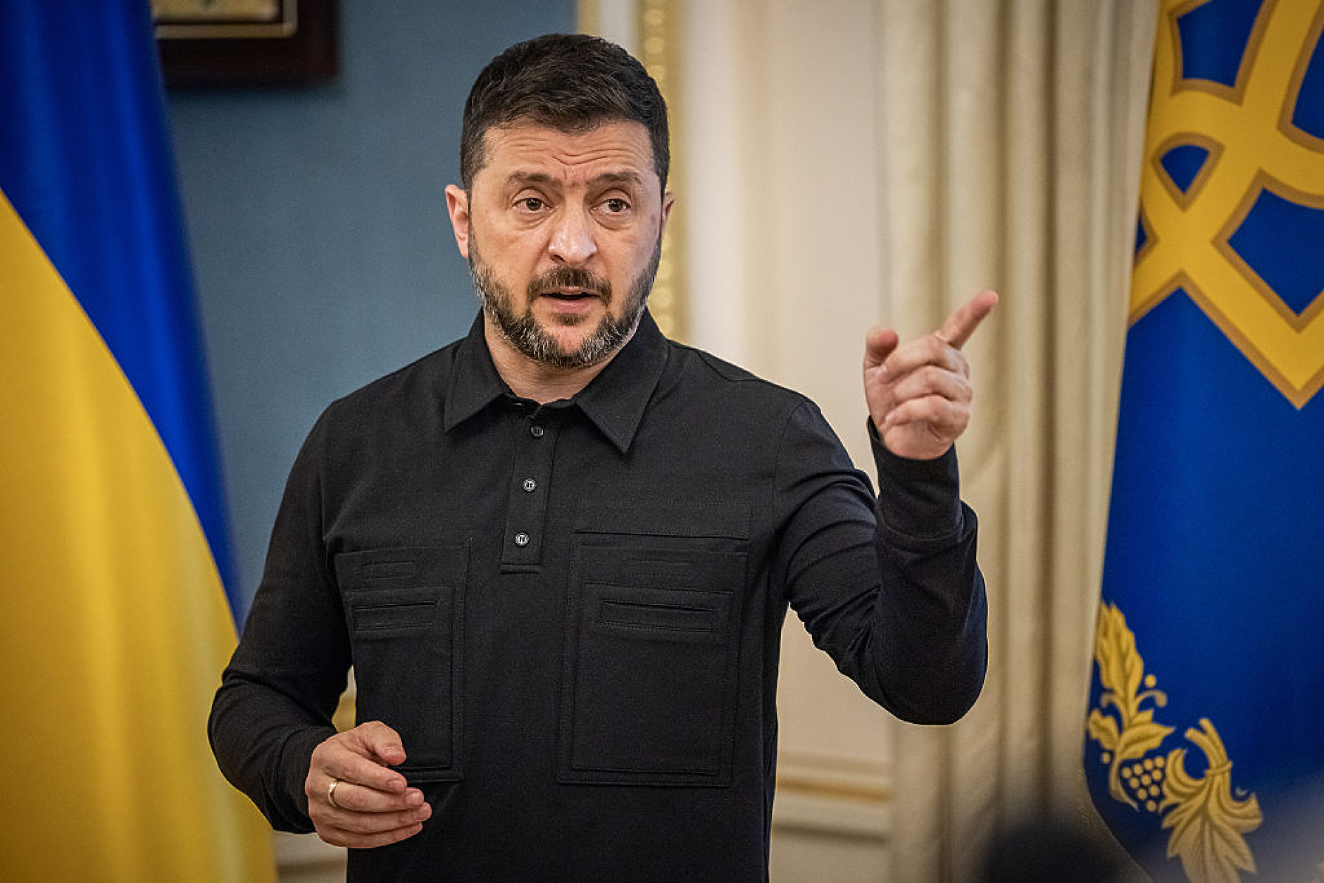 Зеленски: Ако Путин иска да превземе Източна Украйна, ще трябва да погребе един милион от войниците си
