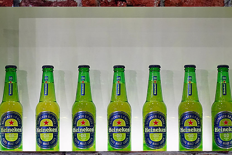 Бира има, но няма търсене: Защо продажбите на Heineken спадат?