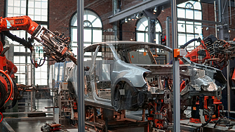 Скок на производството на Toyota и Honda през септември