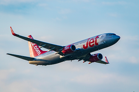 Jet2 възнаграждава хиляди служители с бонуси на стойност 58 милиона паунда под формата на акции