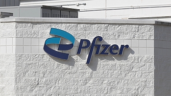 Главният изпълнителен директор на Pfizer Албърт Бурла заяви във вторник