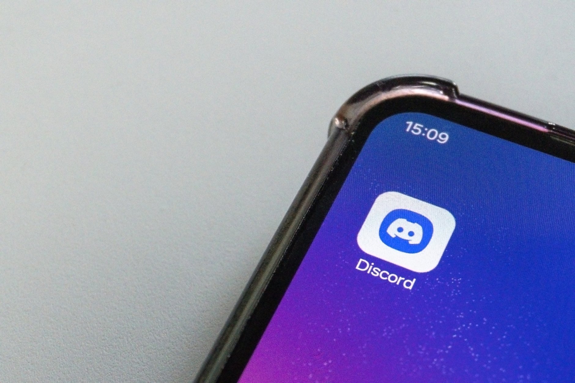 Discord: Снимки от лични документи на около 70 000 потребители може да са изтекли