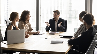 Когато нов лидер бъде назначен на ключова позиция той трябва