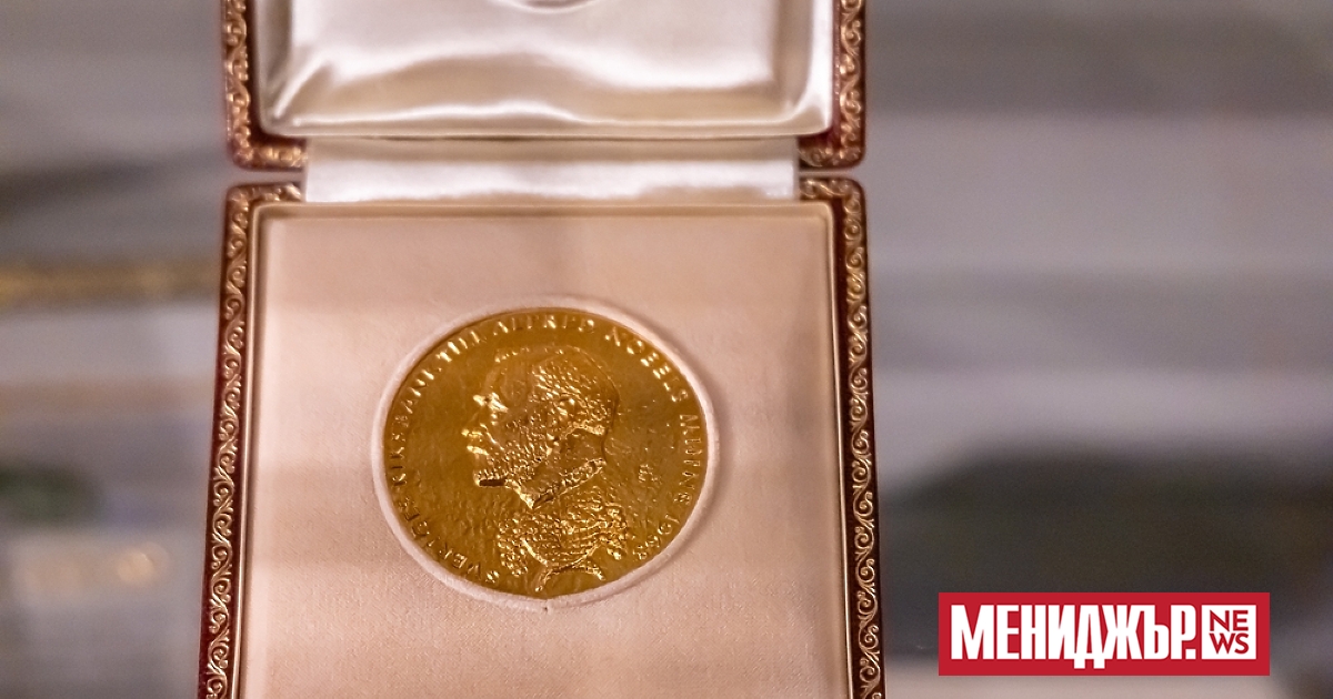 Джон Кларк, Мишел Деворе и Джон Мартинис печелят Нобеловата награда