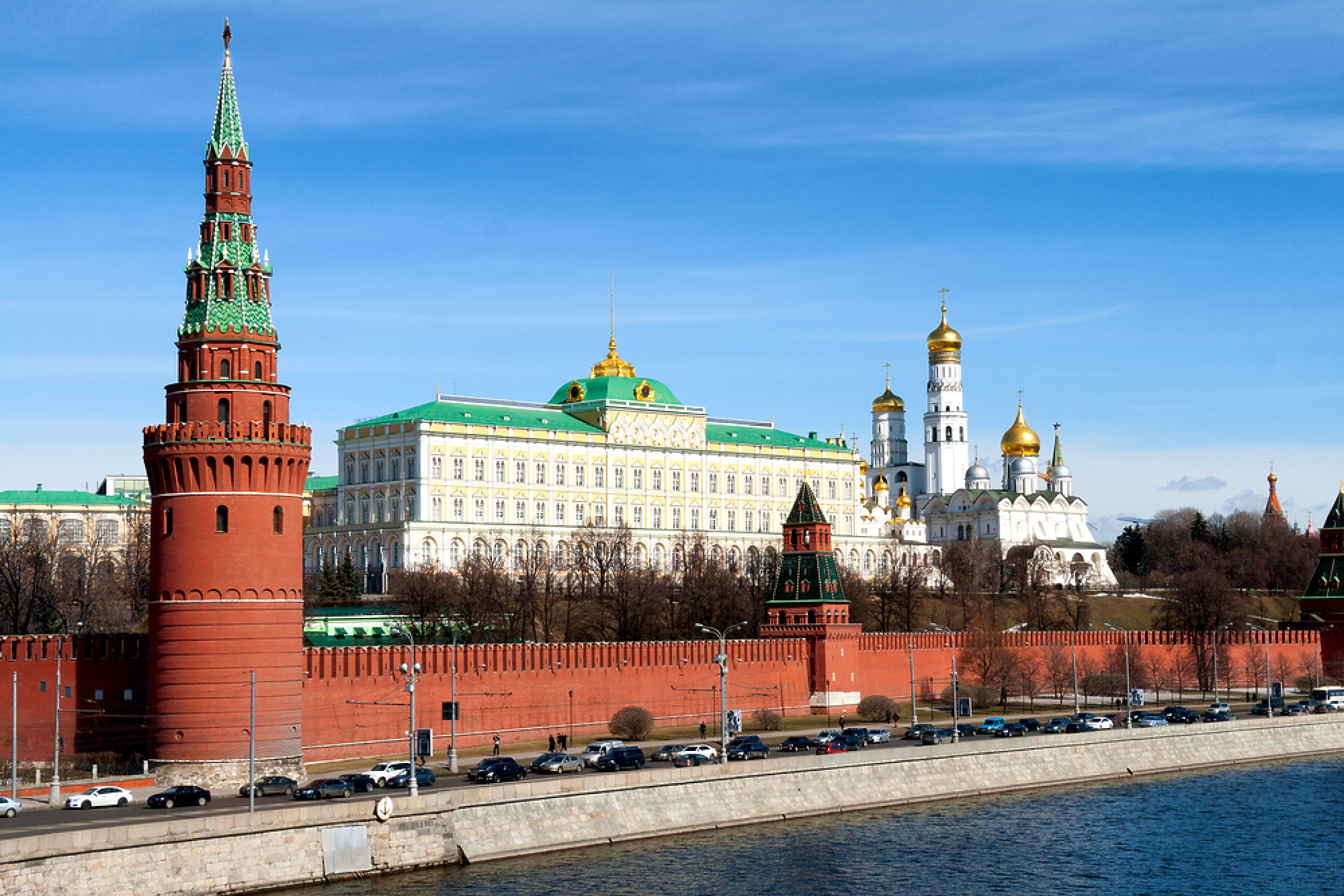 Пореден случай: Бившият директор на руското издателство Правда загина след падане от прозорец