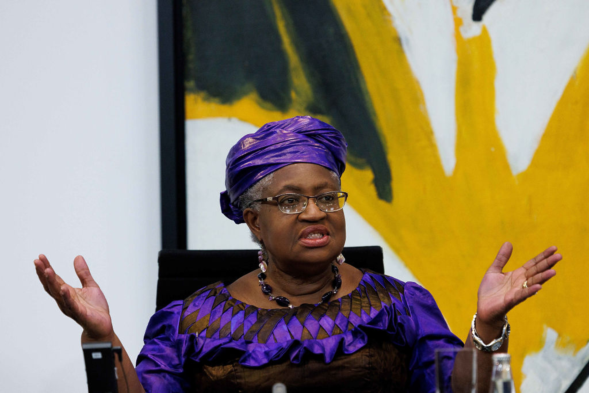 Шефът на СТО за световната търговия след митата: Очуканa и насиненa, но все още на крака