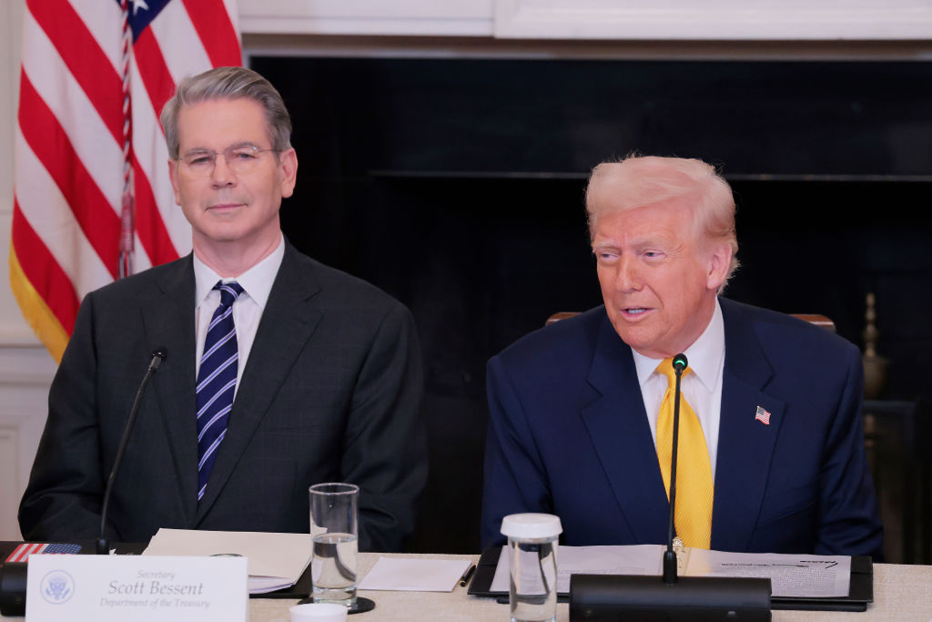 Тръмп иска министърът на финансите Скот Бесент да поеме председателския пост във Федералния резерв