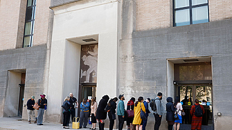 Заради внедряването на AI бизнесът в САЩ през октомври е намалил работните места с най-големия брой от 20 години