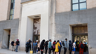 Заради внедряването на AI бизнесът в САЩ през октомври е намалил работните места с най-големия брой от 20 години