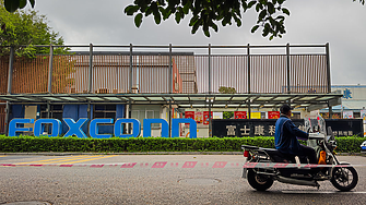 Foxconn ще внедри хуманоидни роботи в завода си за AI сървъри в Хюстън