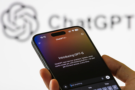ChatGPT споделя данни за броя потребители с признаци на психоза или суицидни мисли