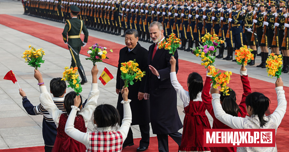 Китайският президент Си Дзинпин проведе в сряда церемония по посрещане