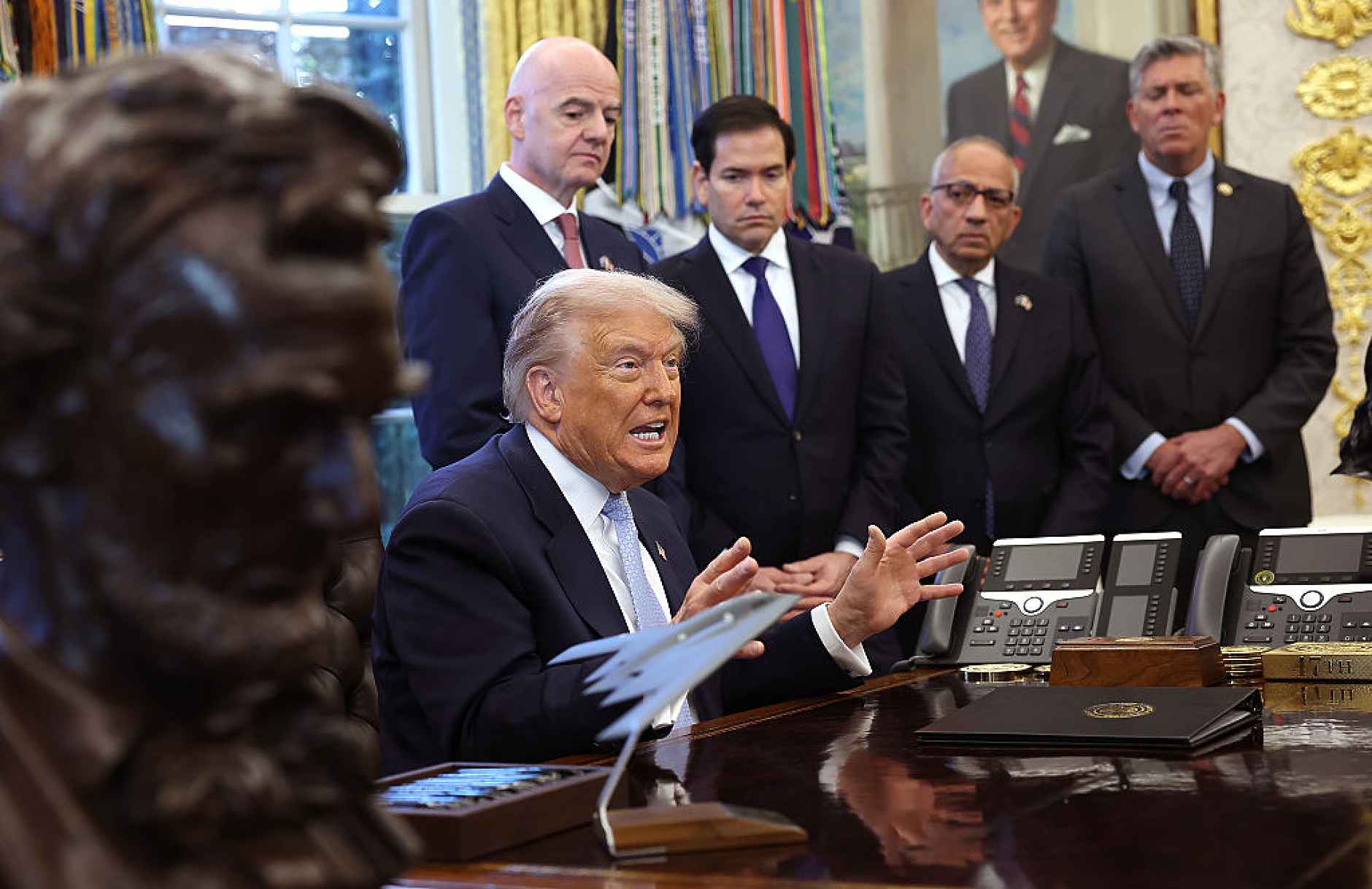 Тръмп стартира процедура за ускорено издаване на визи за притежатели на билети за Световното първенство по футбол