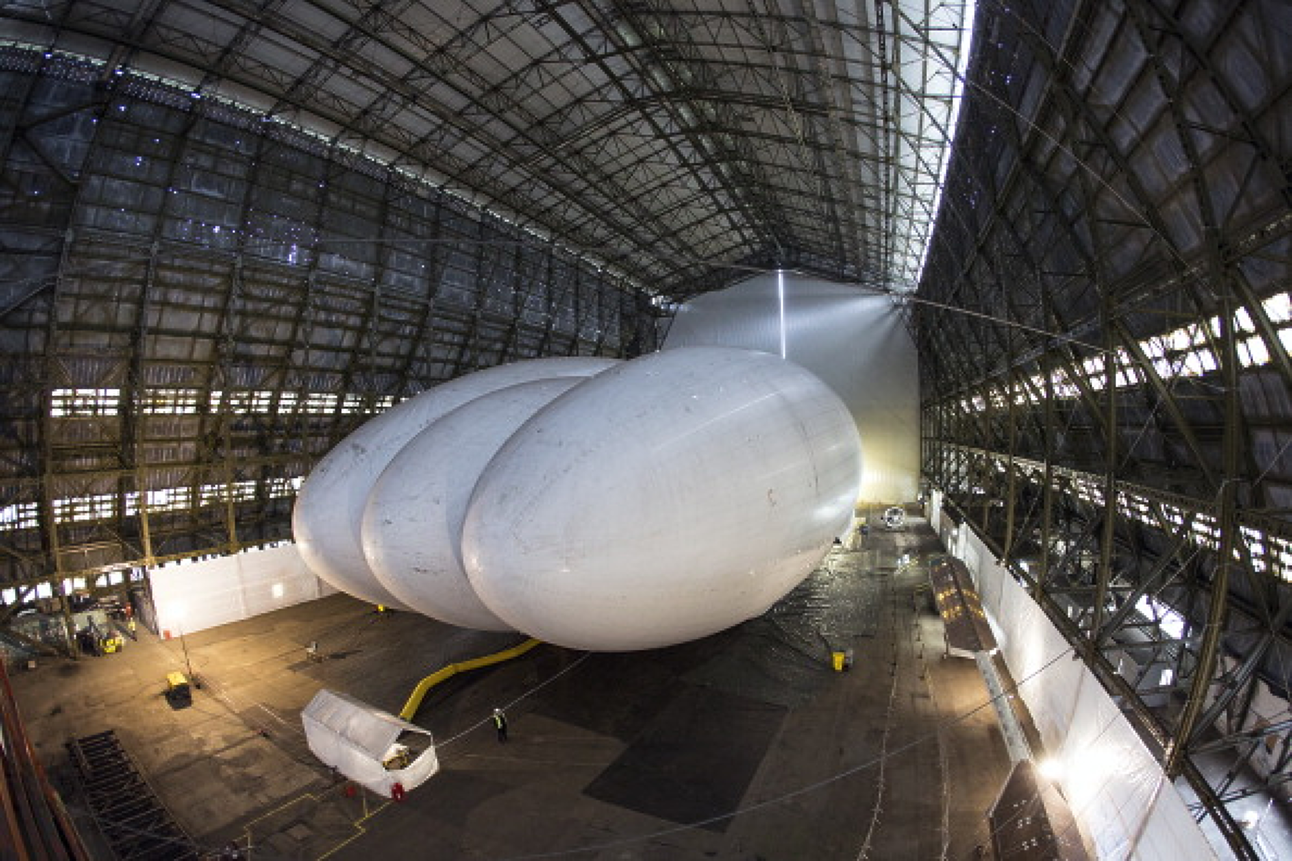 Китай пуска първия пътнически дирижабъл през следващата година