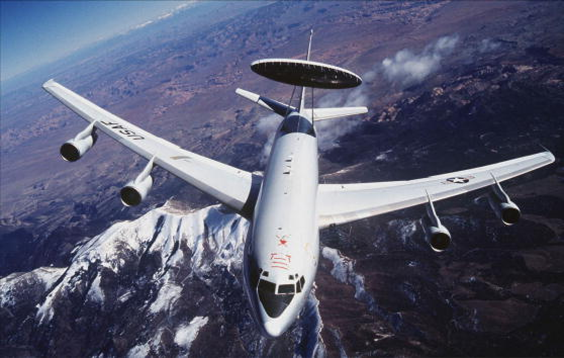 НАТО се отказва от „Боинг“ при подмяната на самолети, сред които и разузнавателните АУАКС