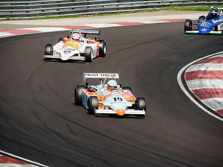 Пускат на търг шасито от болида за първа домакинска победа на Сена