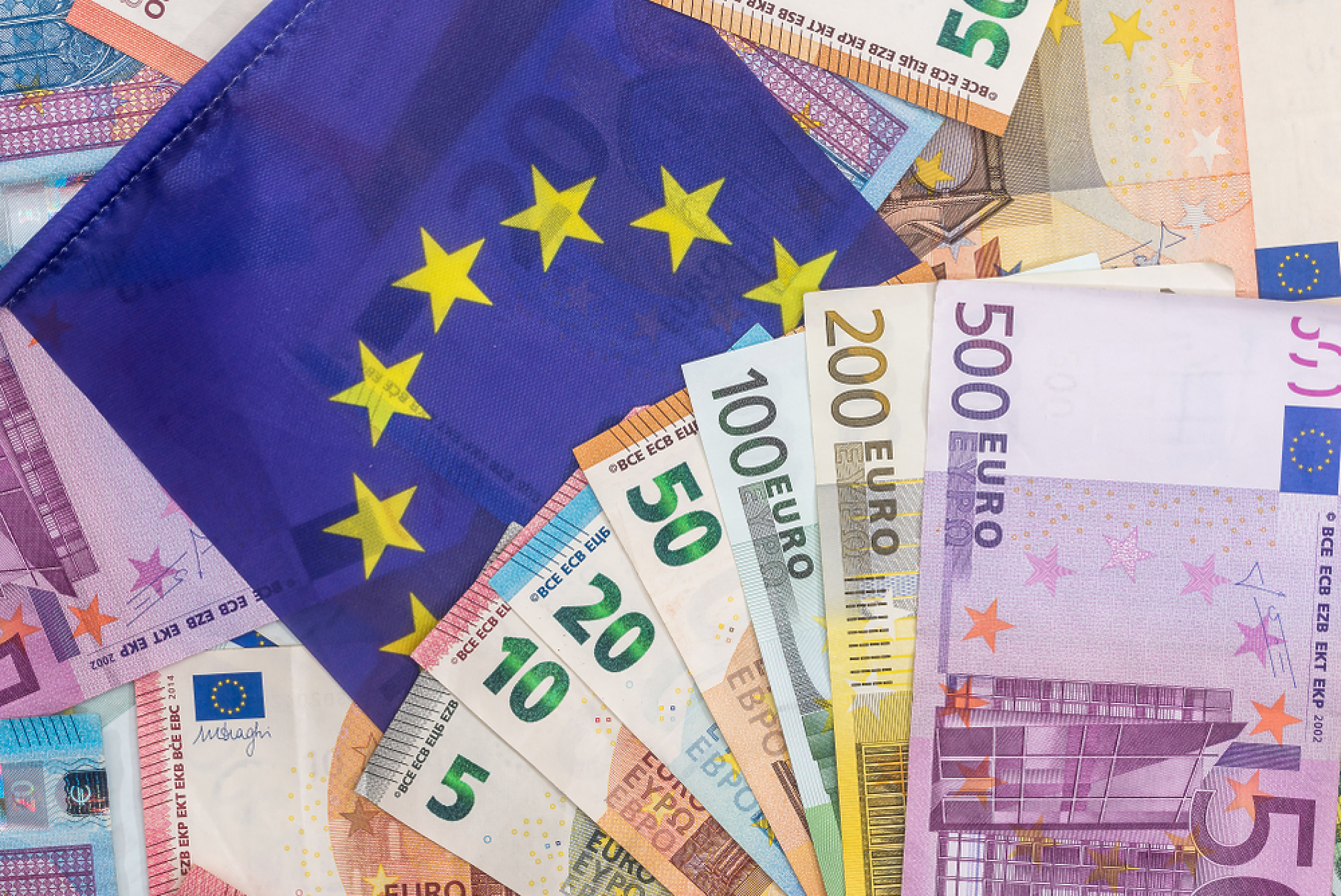 EК временно спира изплащането на 215 млн. евро от Плана за възстановяване и устойчивост на България