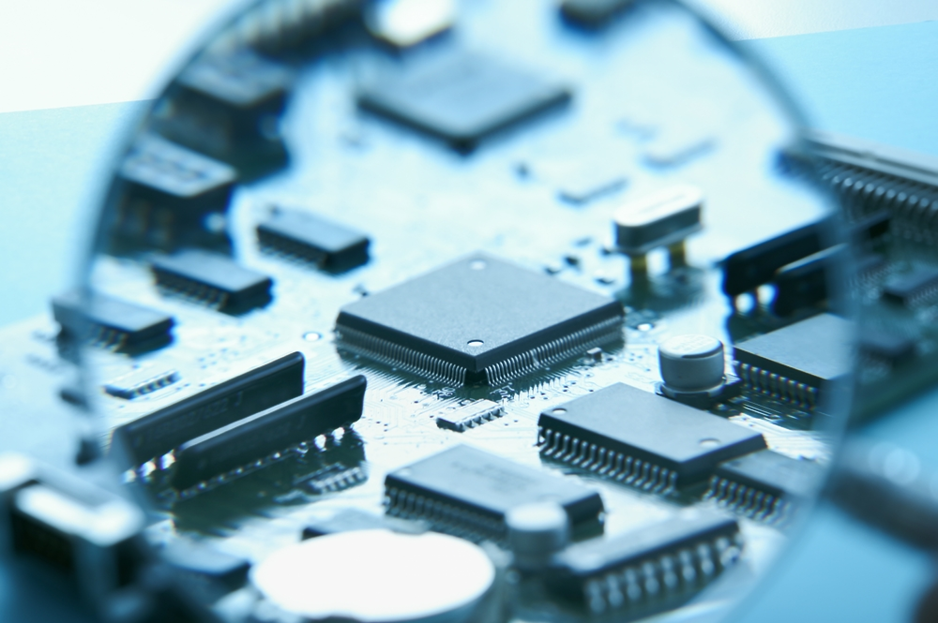 Премиерът на Малайзия: Завод за магнити ще стимулира сектора на редкоземните елементи