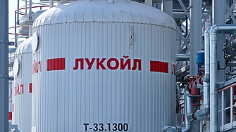 Веднага след встъпването си в длъжност като особен управител на