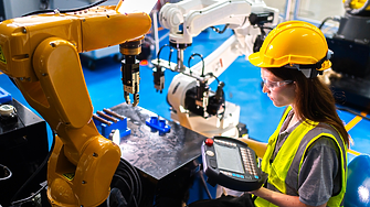 Проучване: Бизнес активността в еврозоната е в застой през октомври заради слабо търсене