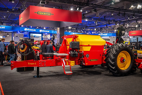 „Агритехника 2025“ в Хановер: най-голямото изложение за селскостопанска техника в света отвори врати