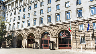 Президентът наложи вето върху забраната за продажба на Лукойл без становище от ДАНС