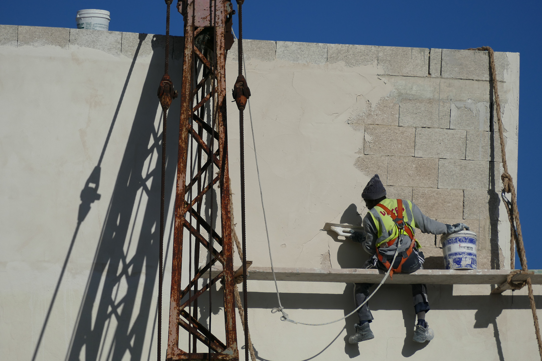 Здравейте, не говоря български!