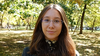 Яница Прегьова, делегат в Европейския младежки парламент: Благодарна съм на семейството ми, че ме запозна с аудиокнигите