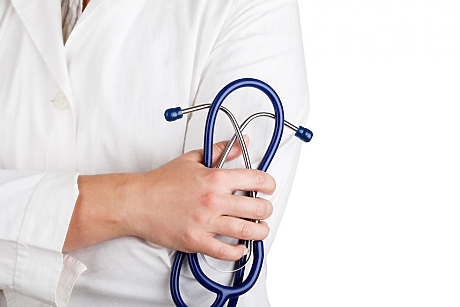 В проектобюджета на НЗОК има 260 млн. евро за ръст на заплатите на младите лекари