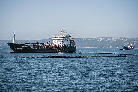 Турция поиска мерки за защита на нефтените и газови съоръжения в Черно море