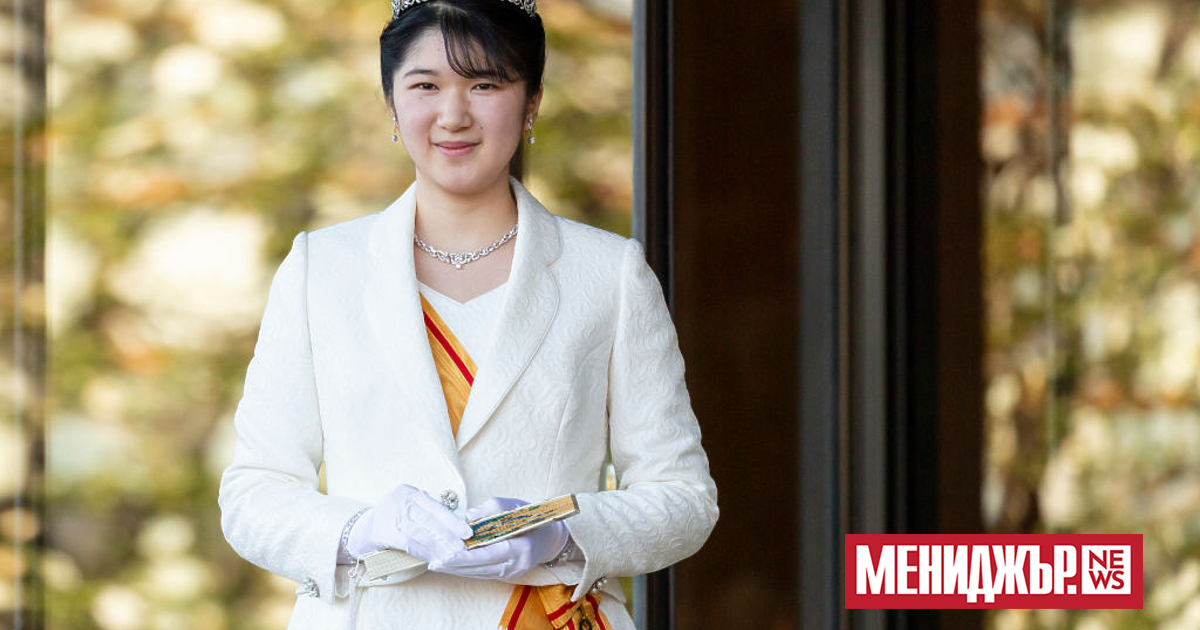 a { text-decoration: none; color: #464feb; } tr th, tr