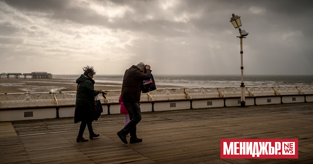 Големи са щетите от бурята Байрон в Гърция. Валежите продължават. Много