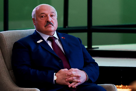 Беларус търси нови мостове към Запада: среща между Лукашенко и представител на САЩ