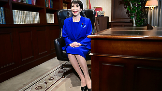 Японският премиер Санае Такаичи заяви в петък че не променя