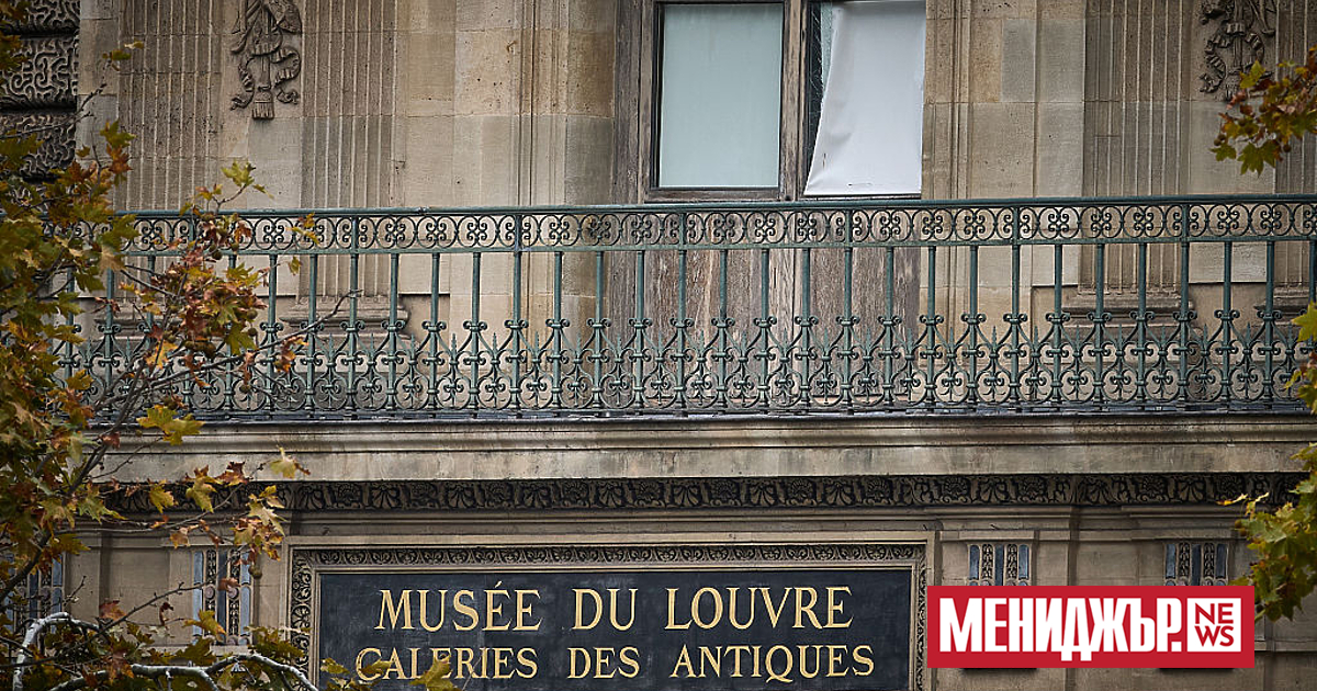 a { text-decoration: none; color: #464feb; } tr th, tr