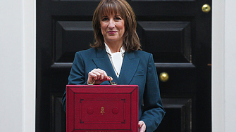 Вчера финансовият министър на Обединеното кралство Рейчъл Рийвс обяви над