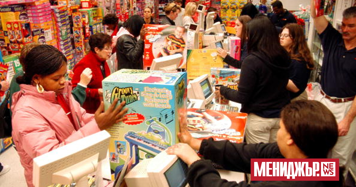 Рекорден брой американци през 2025 г. – 186,9 милиона, планират