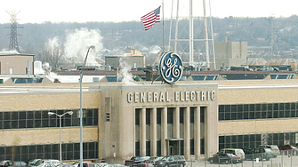 Неизвестно за известните: Учители обявяват Едисон за глупак, но любимото му бизнес творение електрифицира света 