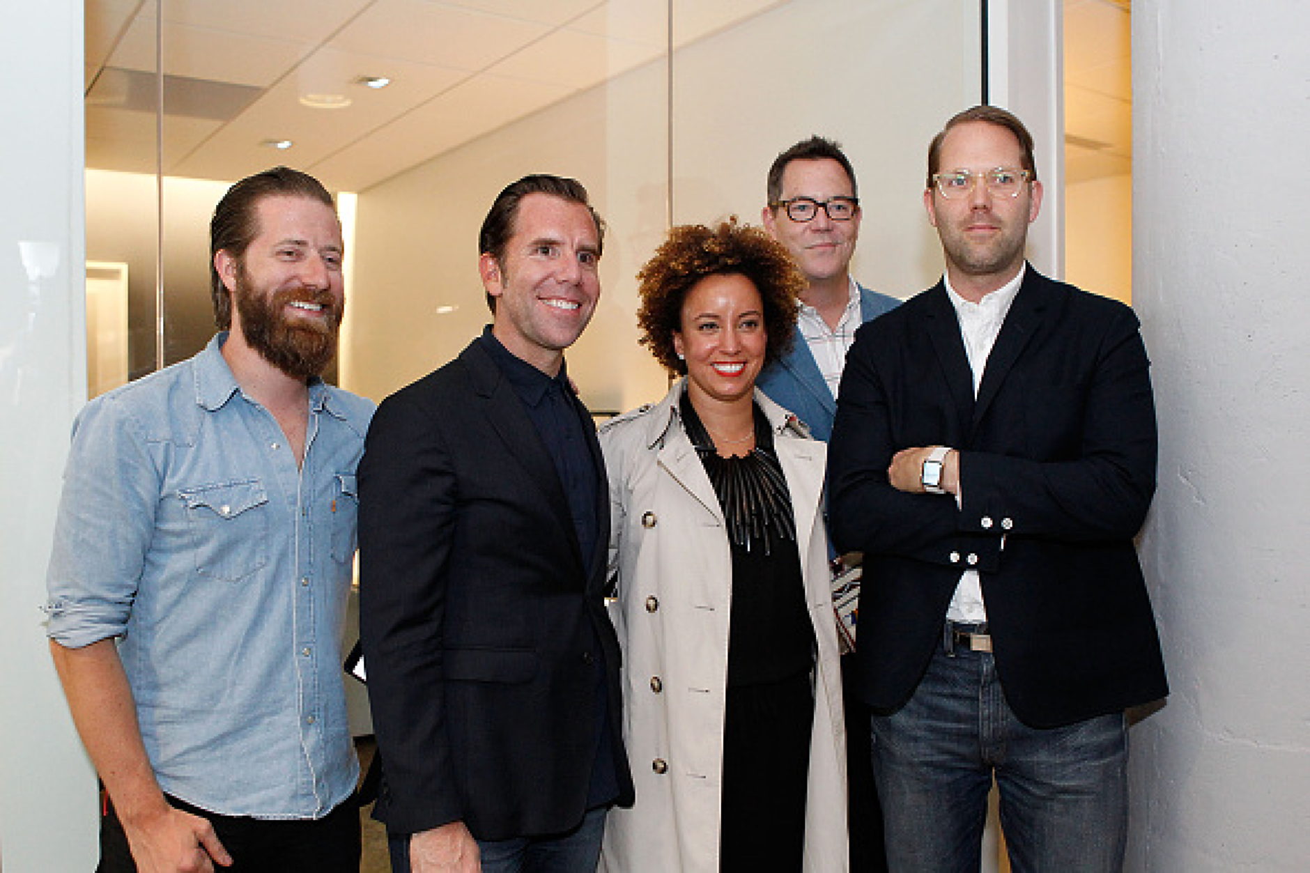 Отлив на таланти: Главният дизайнер на Apple се присъедини към Meta