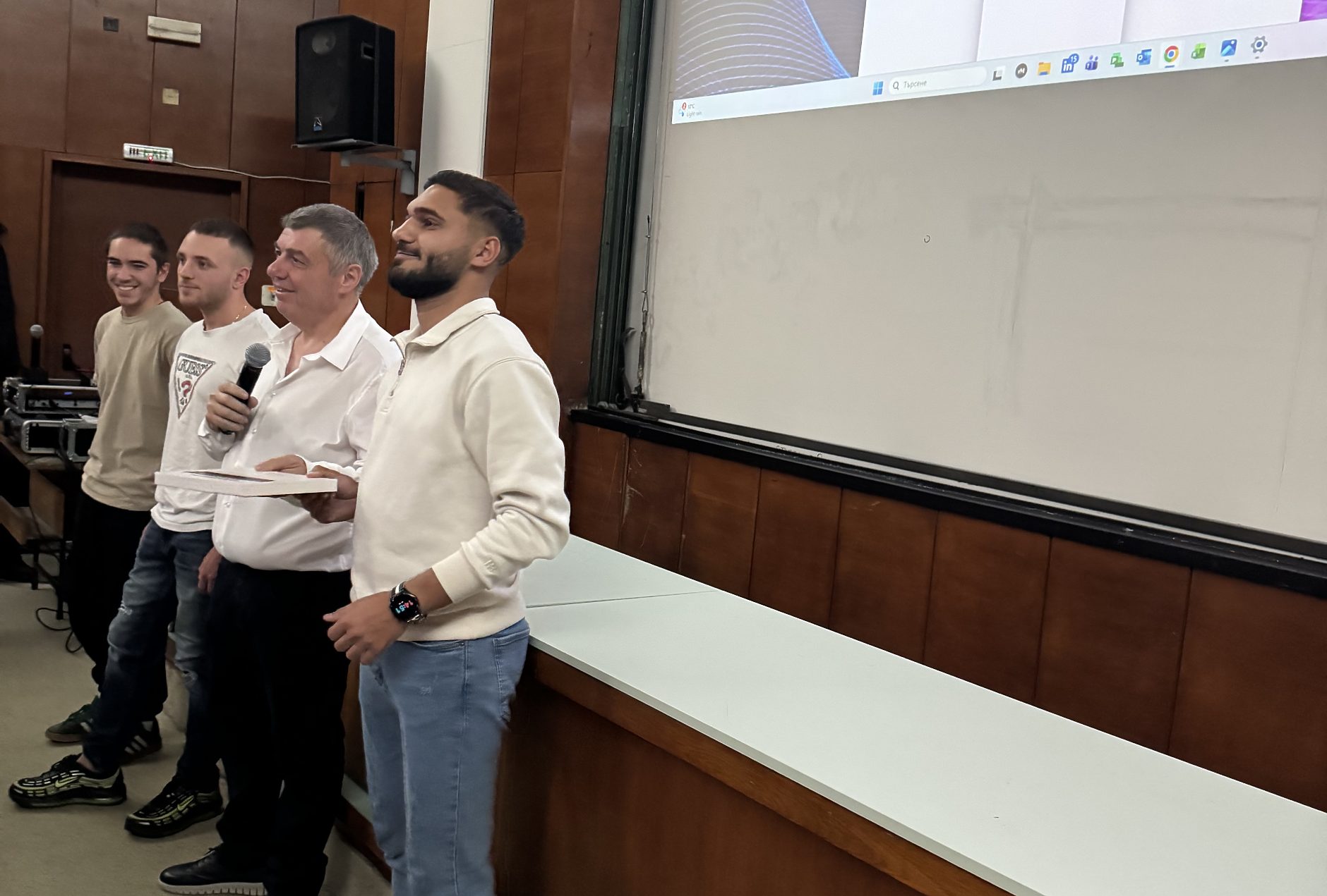 HydroHacks: H₂AI — Събитието, което пренаписа правилата във ВиК индустрията